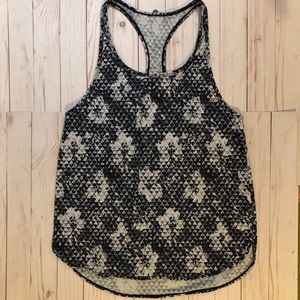 Women’s Lorna Jane T Back style Tank Top, Black, L